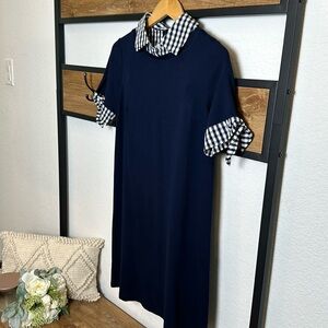 NWOT - Crown & Ivy Navy Cotten blend women’s dress size 6